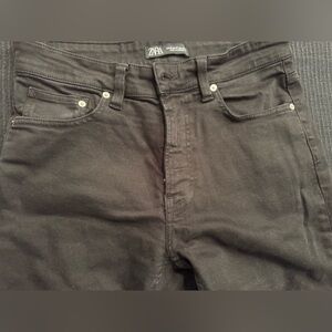 Zara black cropped jeans. Mint.